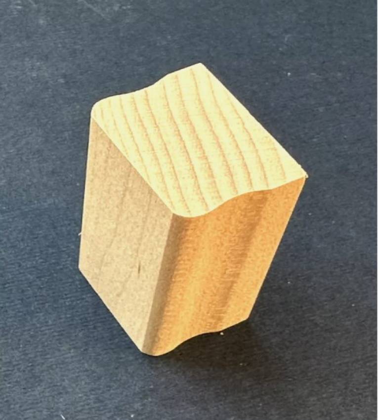 Tampon en bois 4,3x13 cm ,Surface personnalisable, facile à utiliser, design classique. Idéal pour projets créatifs et professionnels.
